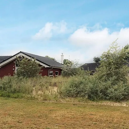10 Person In * Großenbrode